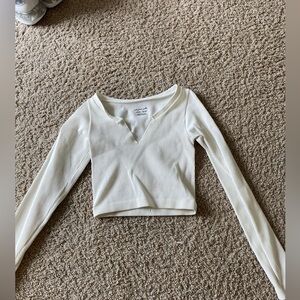 Urban Outfitters Ribbed White Long Sleeved Crop Top